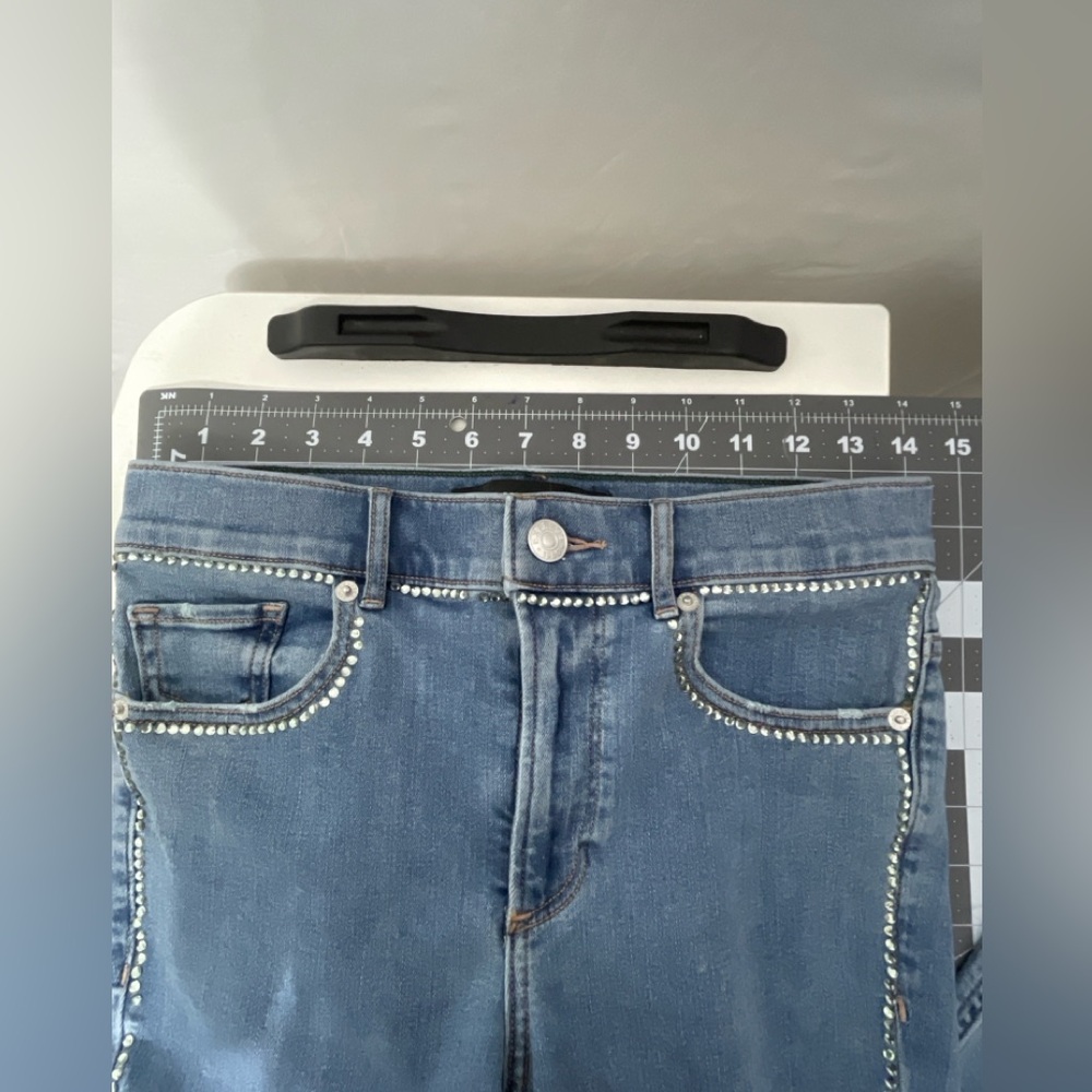 Express Women’s Rhinestone Skinny Jeans Light Blue Denim Raw Hem (A181)✨✨ - Picture 5 of 10